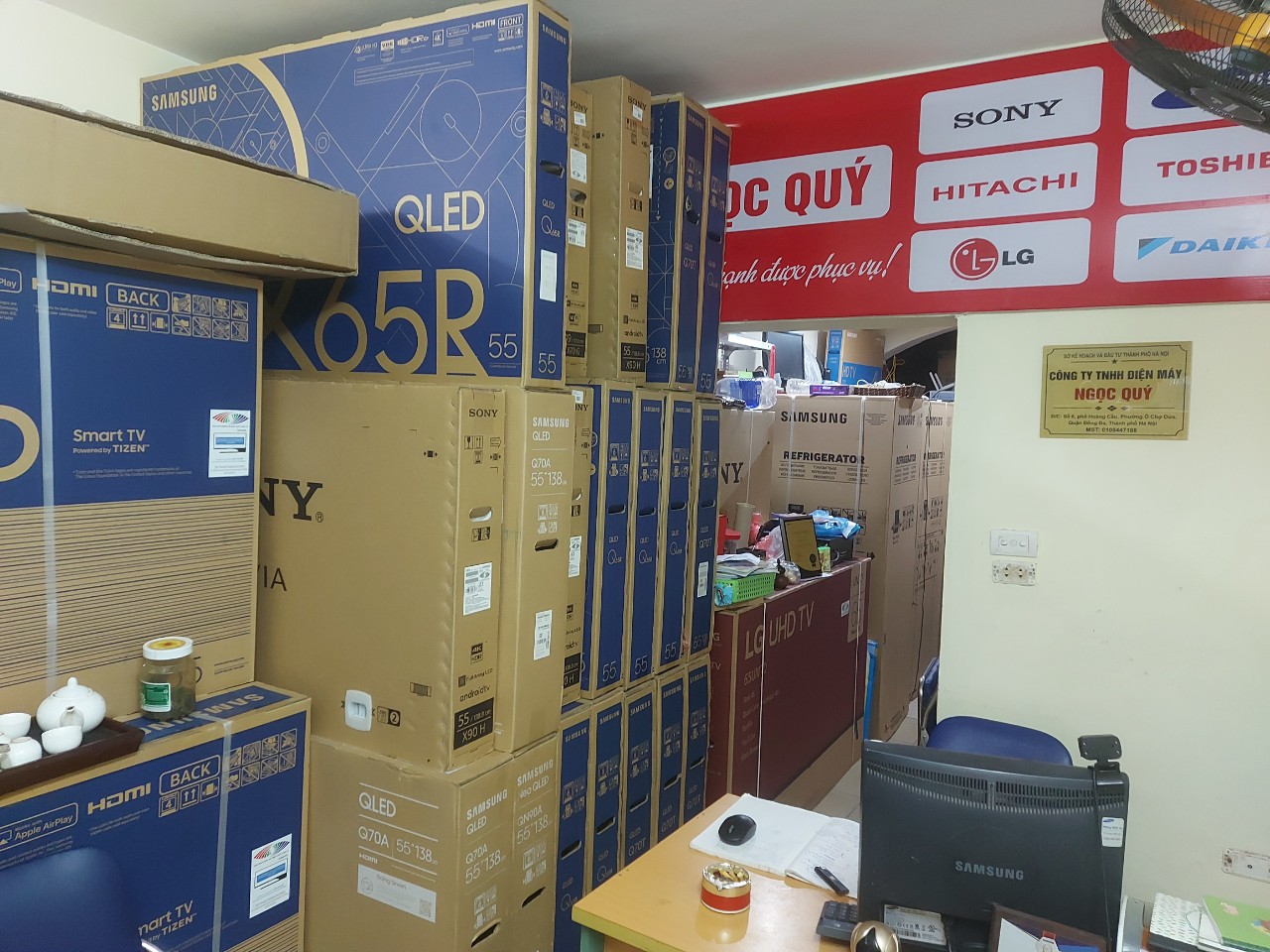 Địa Chỉ Bán Tivi Giá Rẻ Uy Tín Và Chất Lượng tại Hà Nội - Nên mua sản phẩm điện máy ở đâu? Siêu thị điện máy nào?