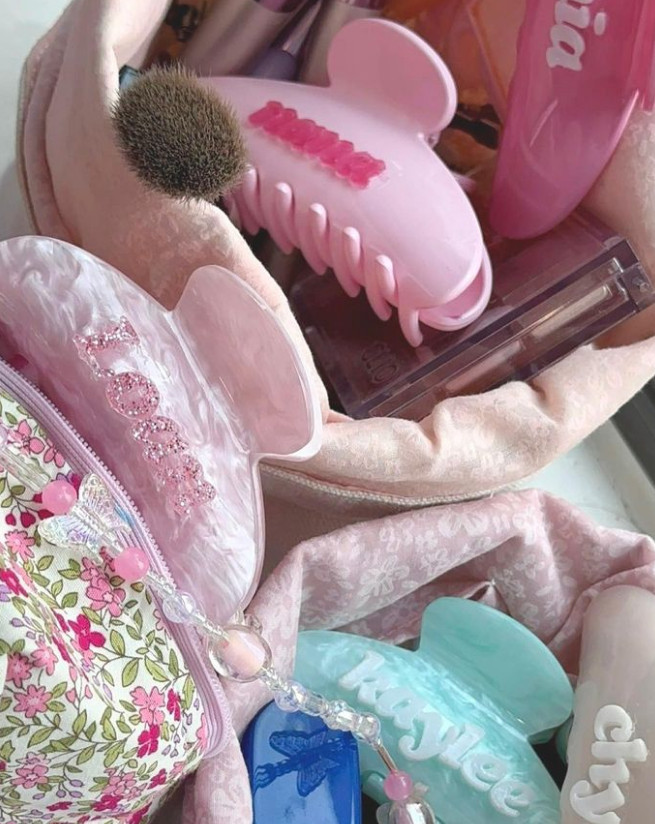 Tweety Clipstick trên Instagram