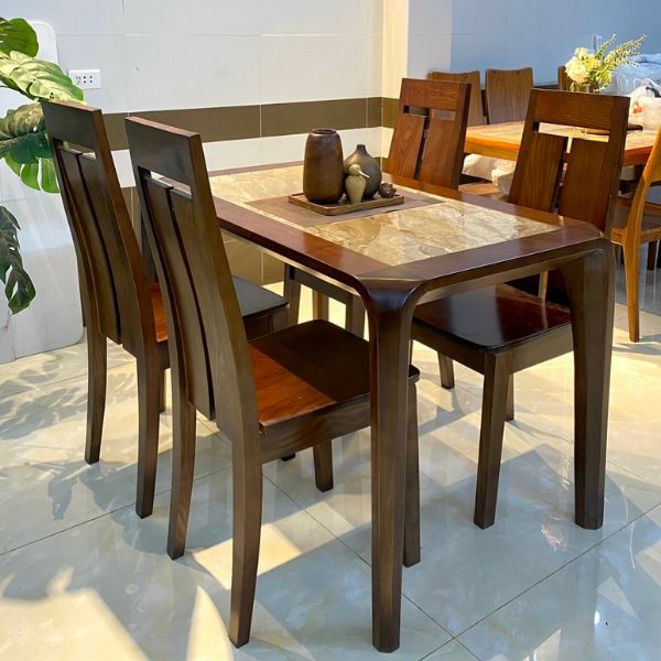 Bàn Ăn 4 Ghế Gỗ Sồi VIP02