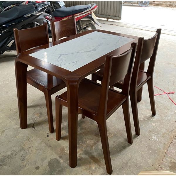Bàn Ăn 4 Ghế Gỗ Sồi VIP02