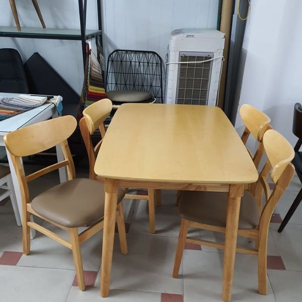 Bộ Bàn Ăn Mango 4 Ghế Gỗ Tự Nhiên