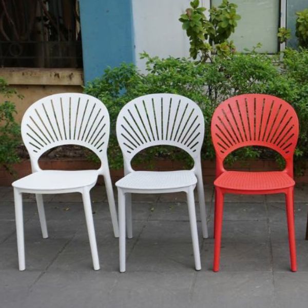 Ghế Nhựa Đúc Sankyo Lưng Nan Quạt GN11