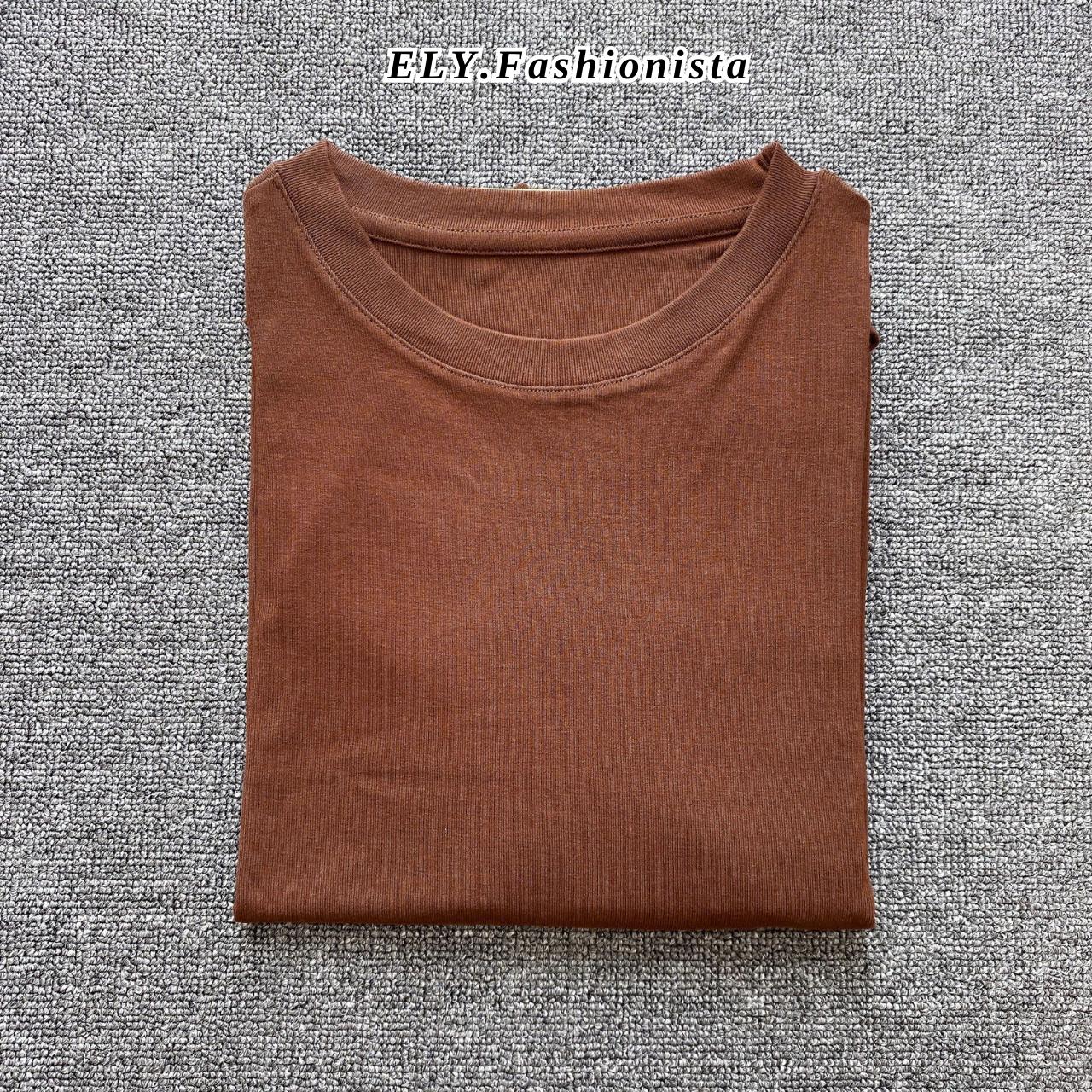 Áo croptop nữ tay dài cổ tròn vải thun coton co giãn 4 chiều kiểu basic dáng ôm body màu đen đẹp ELY278