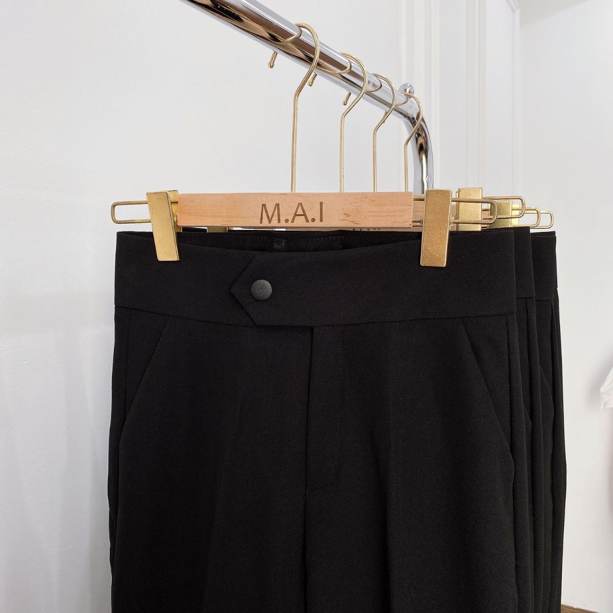 Quần baggy nữ lưng cạp cao đai vải vuông cúc lệch đồ công sở đi học form đẹp màu đen ghi ELY230