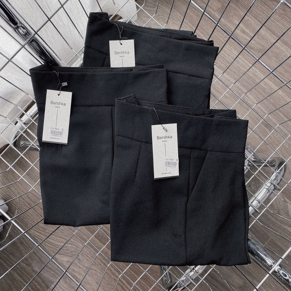 Quần baggy nữ lưng cạp cao đai vải vuông cúc lệch đồ công sở đi học form đẹp màu đen ghi ELY230