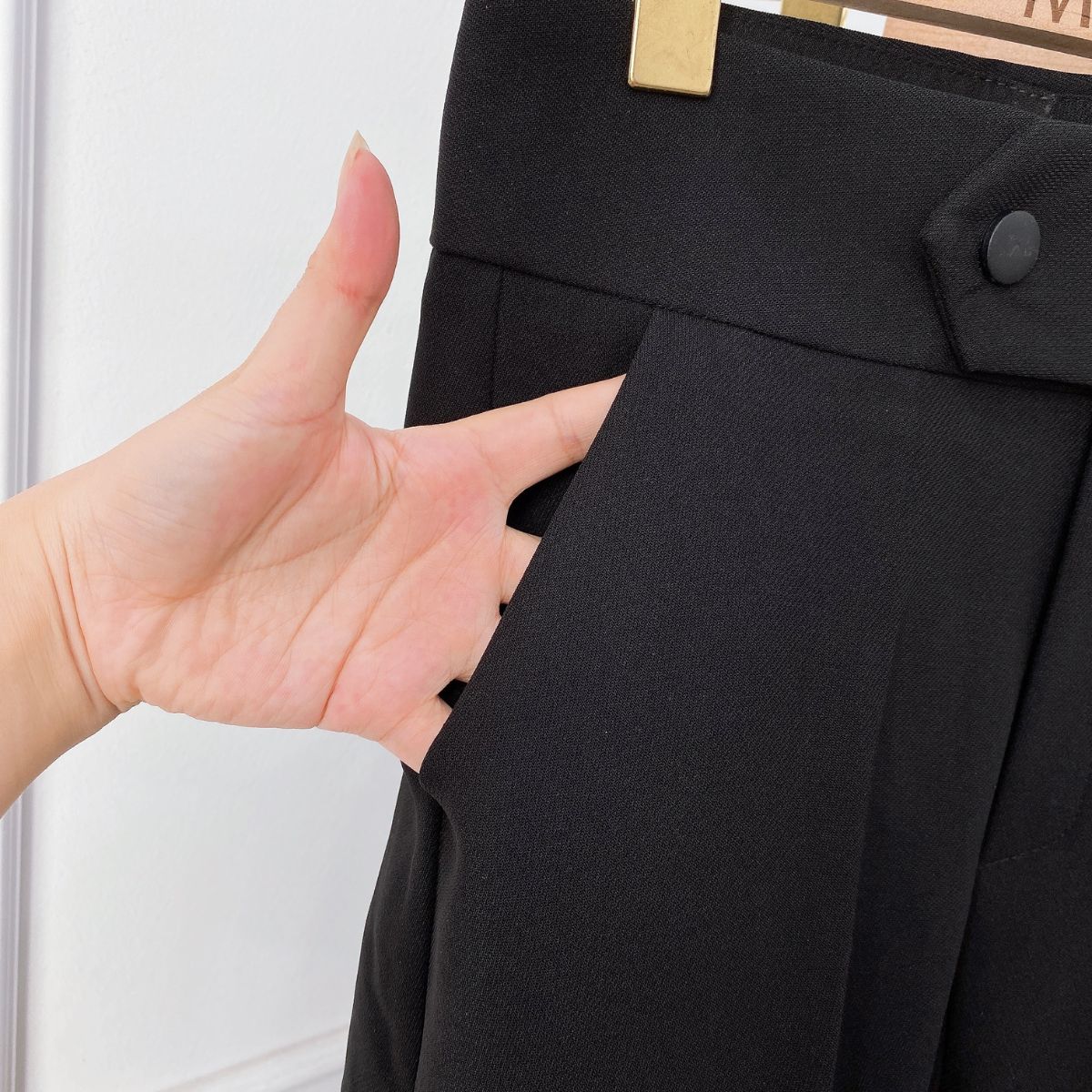 Quần baggy nữ lưng cạp cao đai vải vuông cúc lệch đồ công sở đi học form đẹp màu đen ghi ELY230