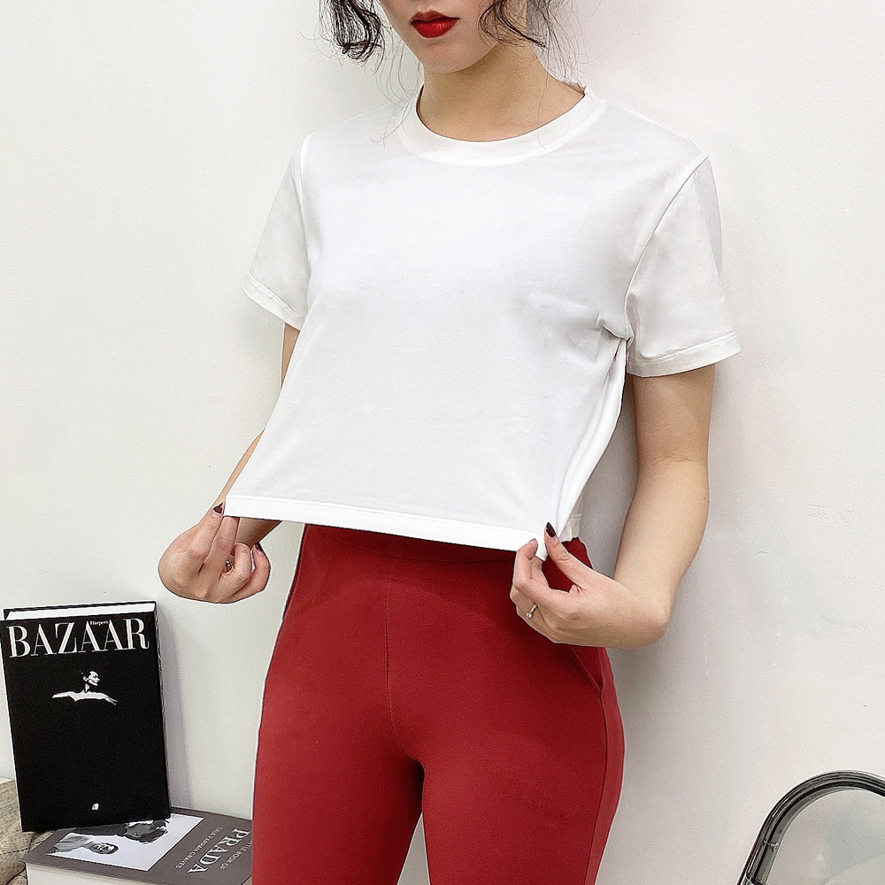 Áo croptop nữ tay ngắn cổ tròn form rộng Ely Fashion kiểu thun suông màu trắng đen hàn quốc trẻ trung ELY214