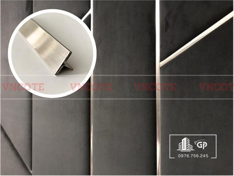 hinh-anh-thi-cong-nep-inox-T15-trang-xuoc