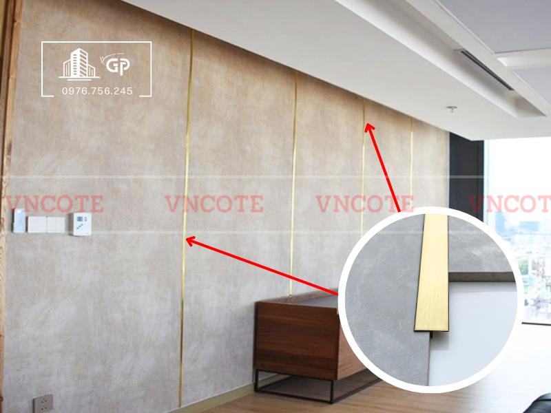 hinh-anh-thi-cong-nep-inox-T15-vang-xuoc