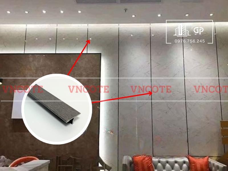 hinh-anh-thi-cong-nep-inox-T20-den-xuoc