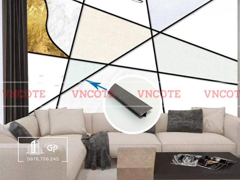 hinh-anh-thi-cong-nep-inox-T20-den-xuoc