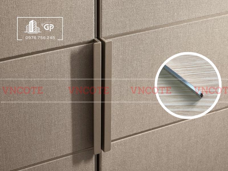 hinh-anh-thi-cong-nep-inox-u3-trang-xuoc