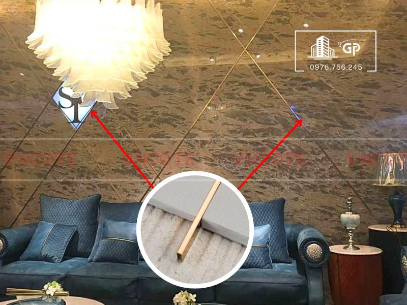 hinh-anh-thi-cong-nep-inox-u5-vang-bong