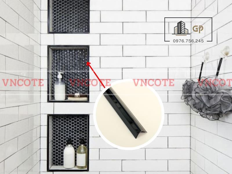 hinh-anh-thi-cong-nep-inox-V10-den-bong