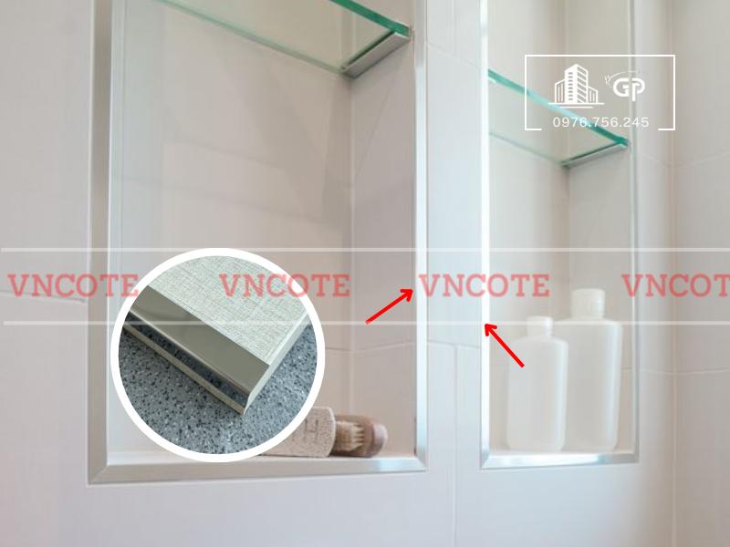 hinh-anh-thi-cong-nep-inox-V15-trang-bong