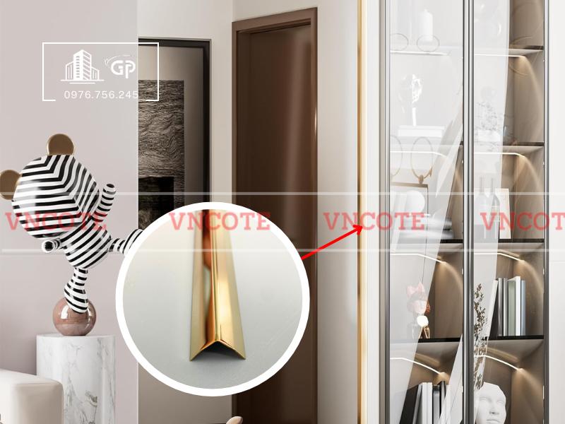 hinh-anh-thi-cong-nep-inox-v15-vang-bong