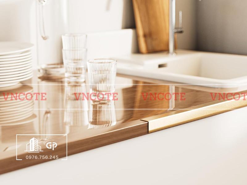 hinh-anh-thi-cong-nep-inox-v15-vang-bong