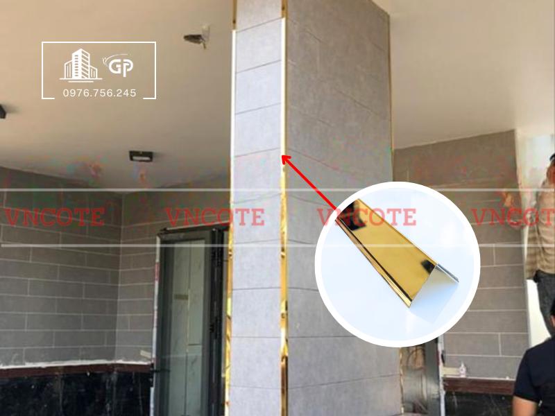 hinh-anh-thi-cong-nep-inox-V20-vang-bong