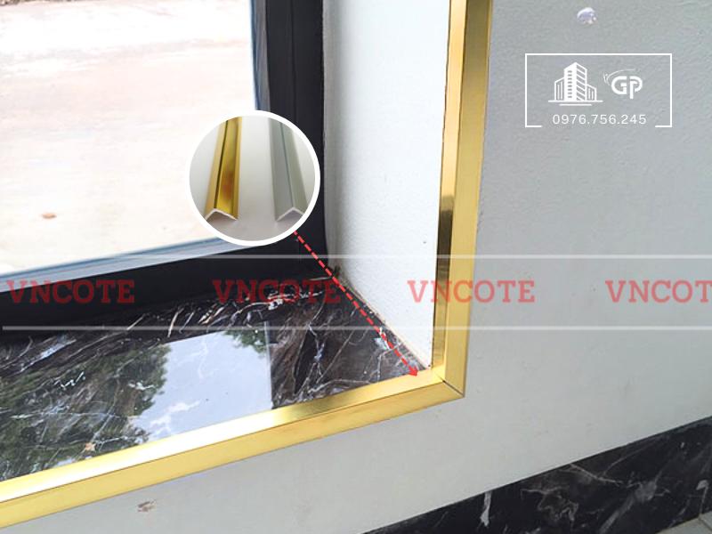 Nẹp nhôm V10 vàng bóng