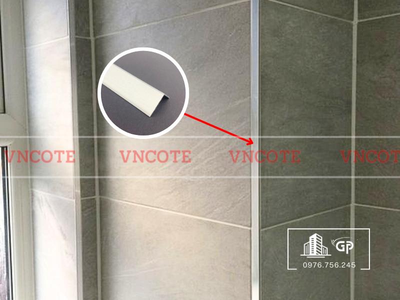 Thanh nhôm chữ V 20x20mm màu trắng bóng