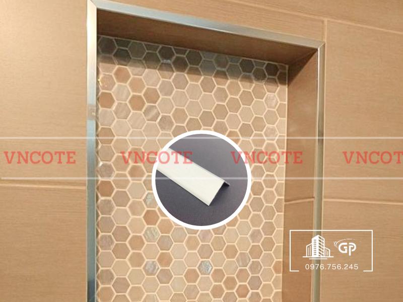 Thanh nhôm chữ V 20x20mm màu trắng bóng