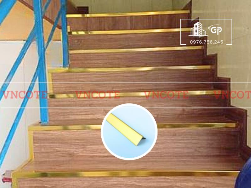 Thanh nhôm V20 vàng mờ