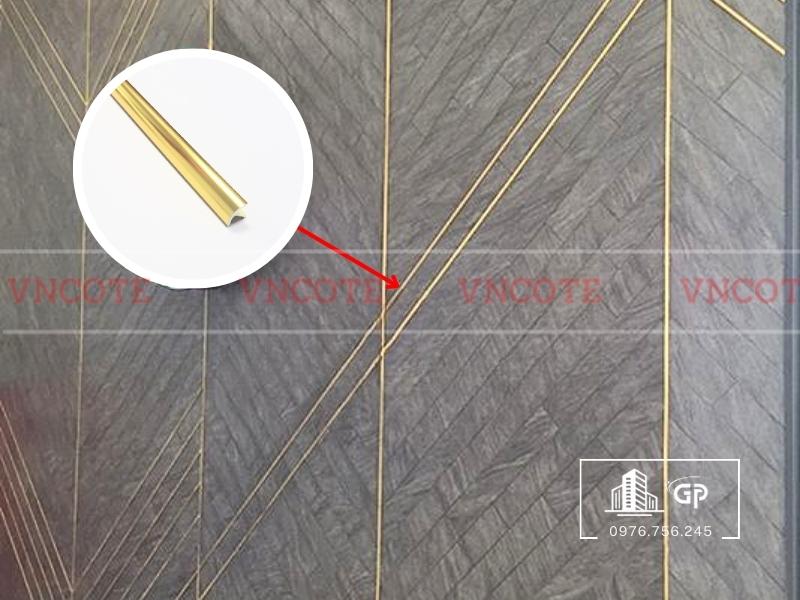 Nẹp nhôm T10 cong vàng bóng