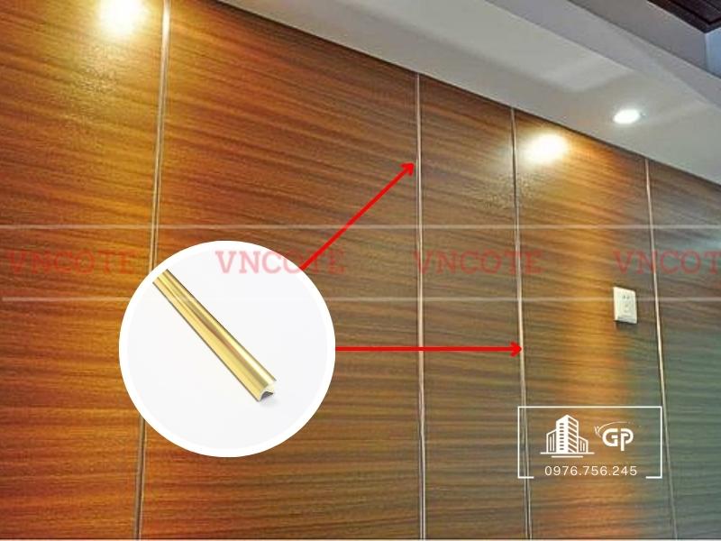 Nẹp nhôm T10 cong vàng bóng