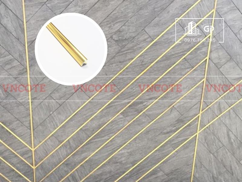 Nẹp nhôm T10 cong vàng bóng