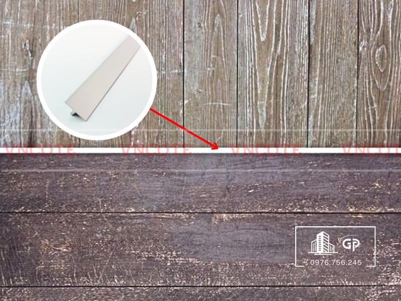 hinh-anh-thi-cong-nep-nhom-T20-trang-mo