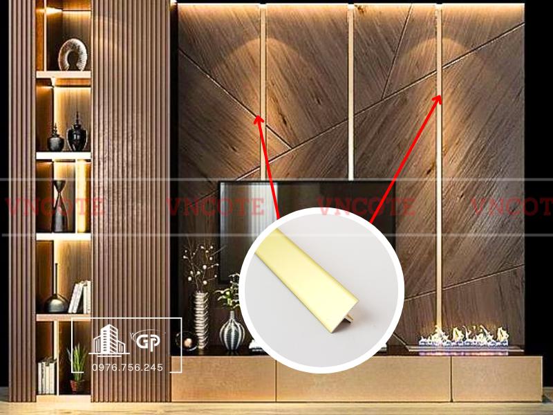 hinh-anh-thi-cong-nep-nhom-T20-vang-mo