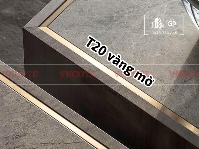hinh-anh-thi-cong-nep-nhom-T20-vang-mo