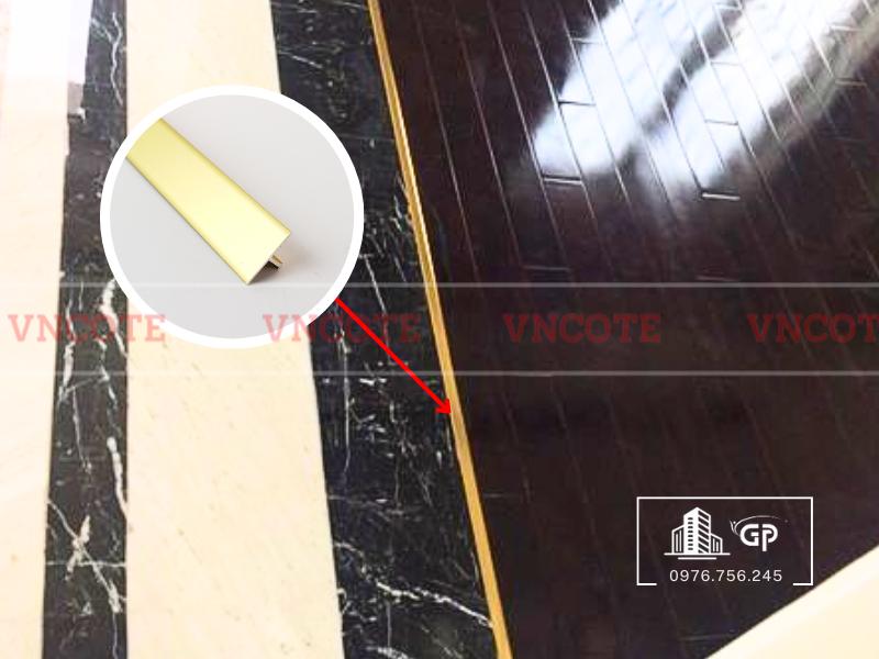 hinh-anh-thi-cong-nep-nhom-T20-vang-mo