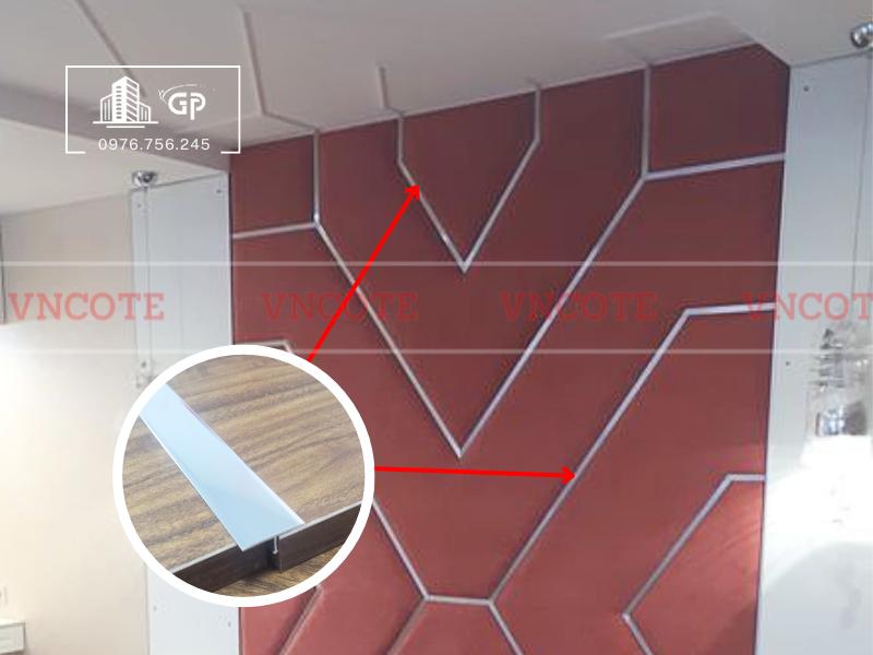 hinh-anh-thi-cong-nep-nhom-T25