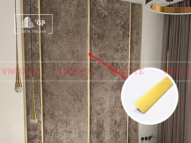 hinh-anh-thi-cong-nep-nhom-T25