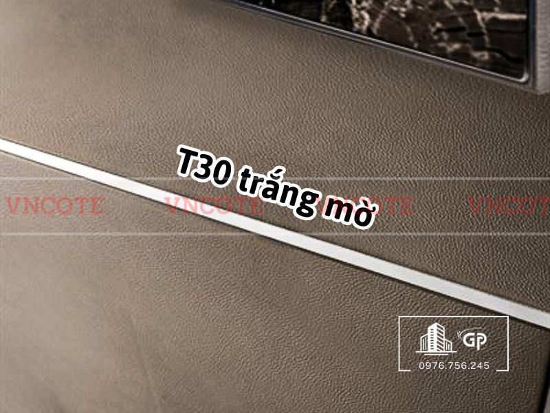 hinh-anh-thi-cong-nep-nhom-T30