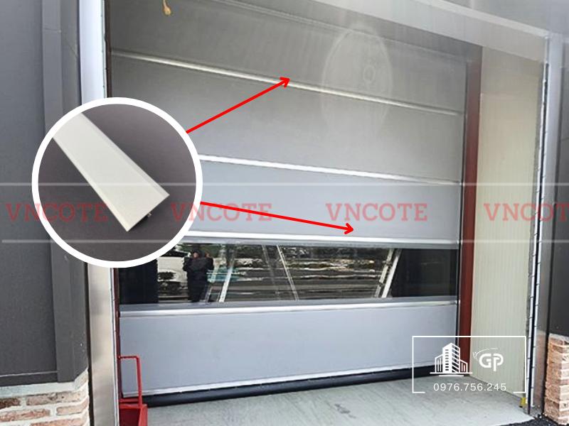 hinh-anh-thi-cong-nep-nhom-T30