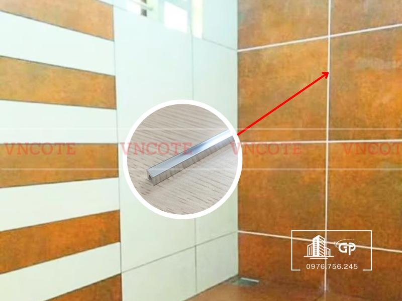 Nẹp nhôm u5 trắng bóng