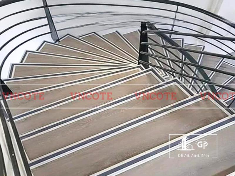 Nẹp cầu thang DT-0024