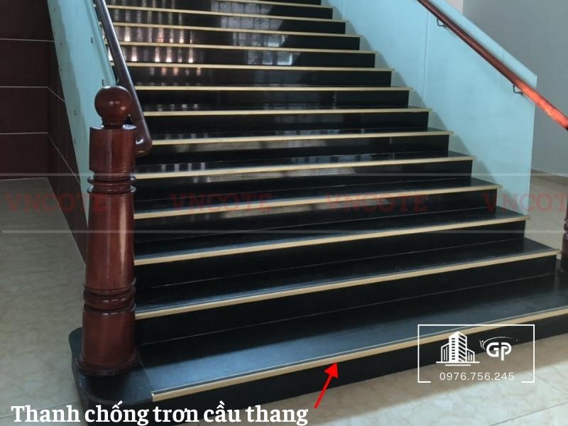 Nẹp mũi bậc cầu thang NPL-20SB