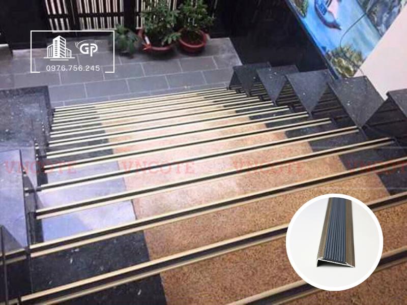 Nẹp mũi bậc cầu thang NPL-8.0