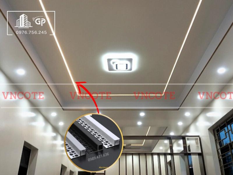 hinh-anh-thi-cong-thanh-nhom-den-led-CL-10W