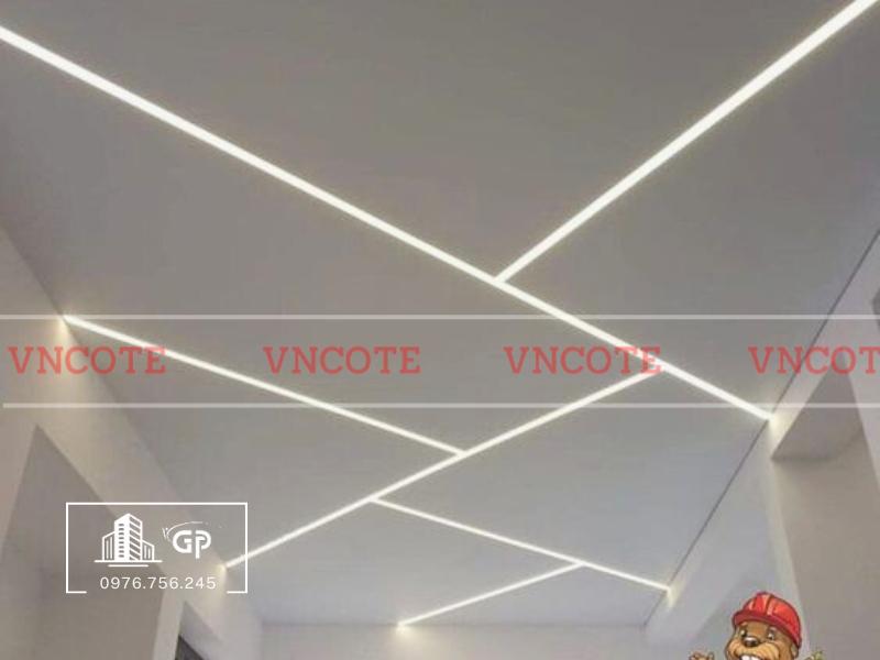 hinh-anh-thi-cong-thanh-nhom-den-led-CL-10W