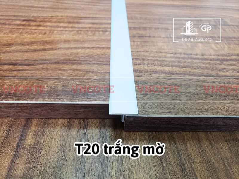 hinh-anh-thuc-te-nep-nhom-T20-trang-mo