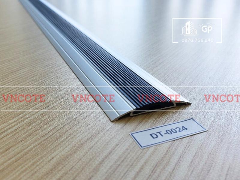 Nẹp cầu thang DT-0024