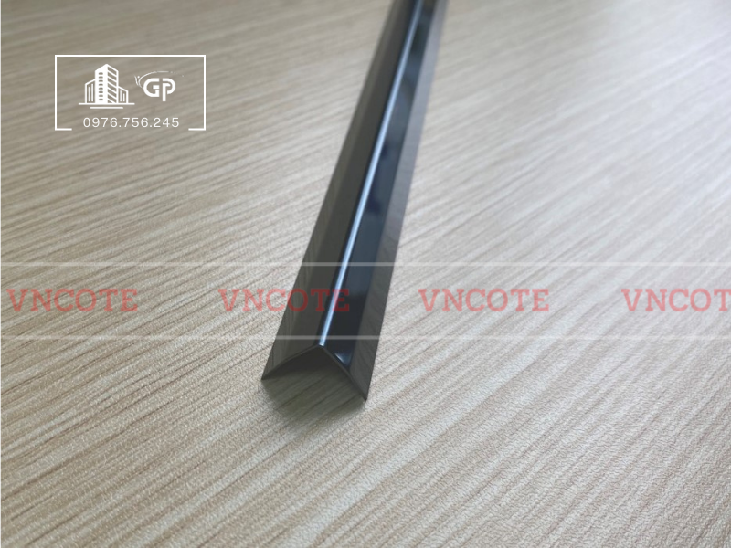 nep-inox-V15-den-bong