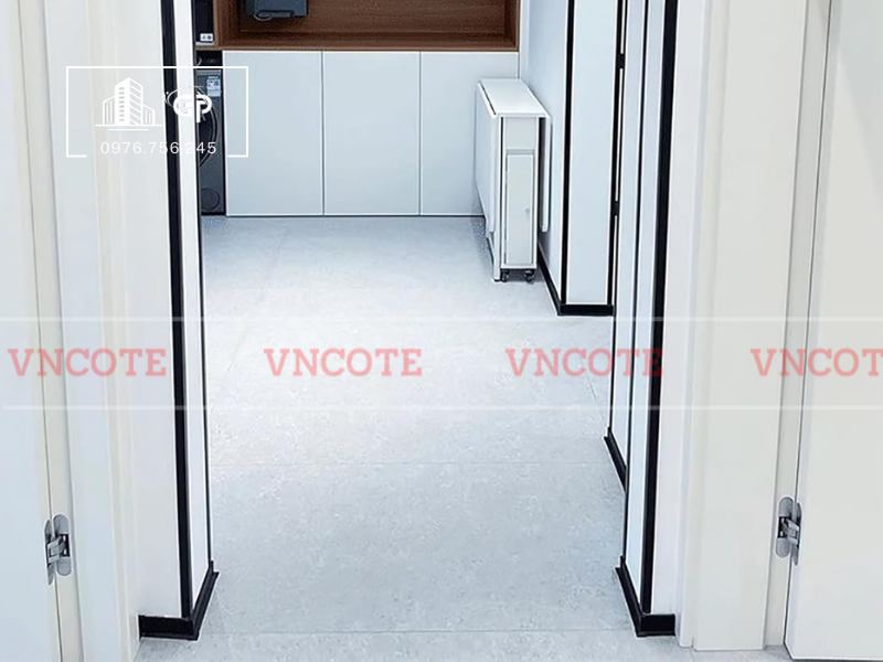 hinh-anh-thi-cong-nep-inox-V15-den-bong