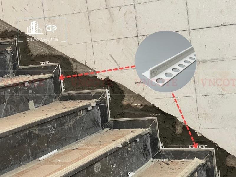Thi công nẹp DF12