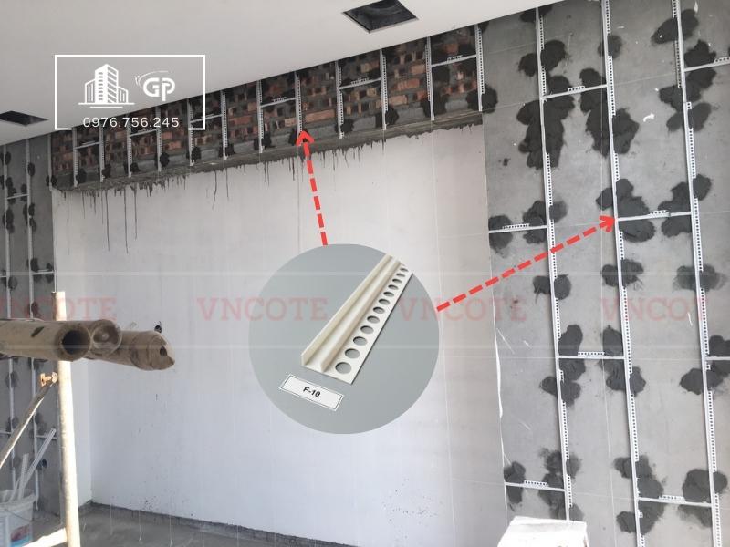 Nẹp nhựa tách khe vật liệu F10