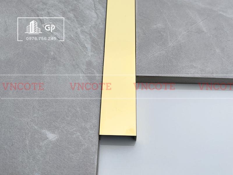 Nẹp inox chữ U20mm màu vàng bóng